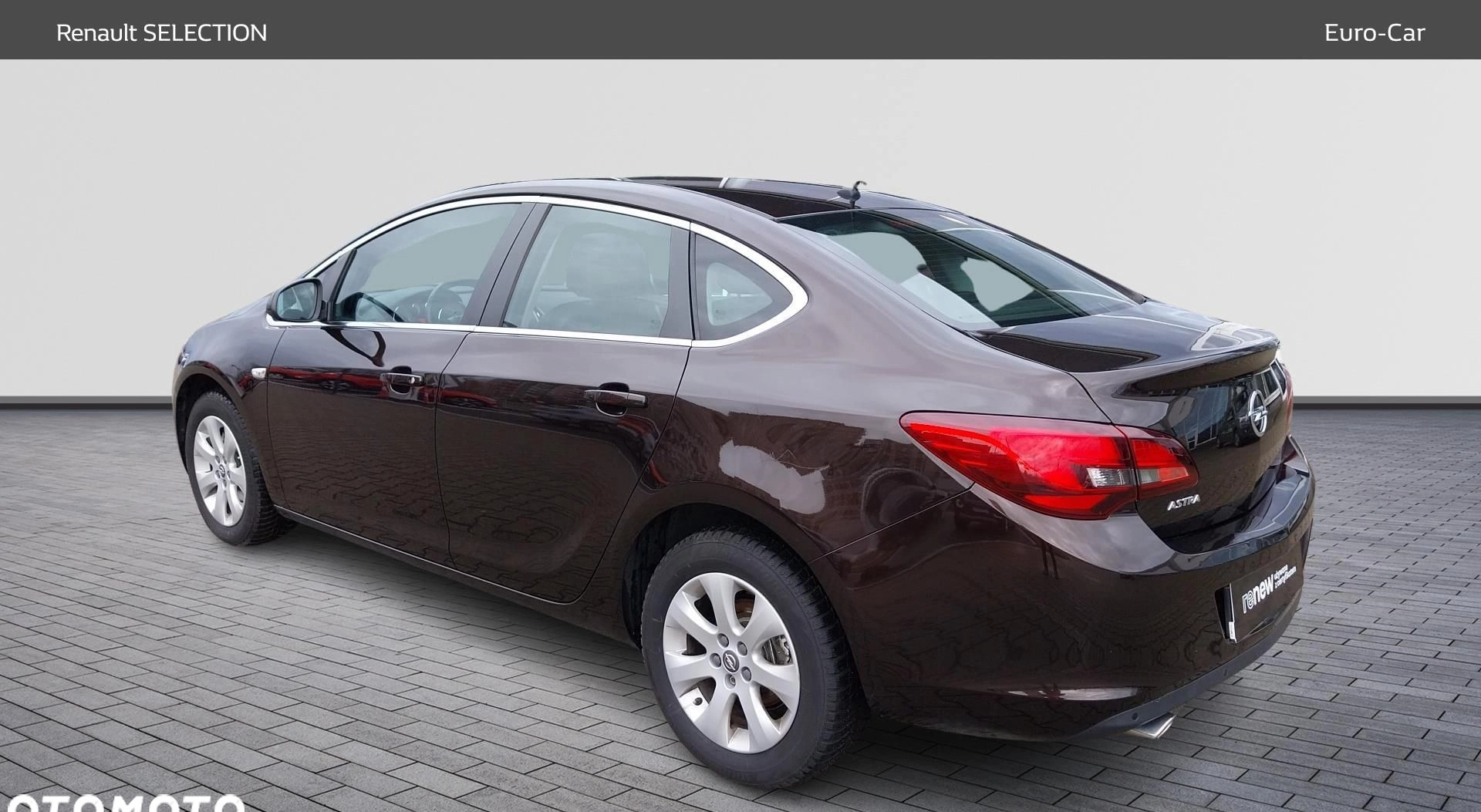 Opel Astra cena 39700 przebieg: 194300, rok produkcji 2017 z Różan małe 172